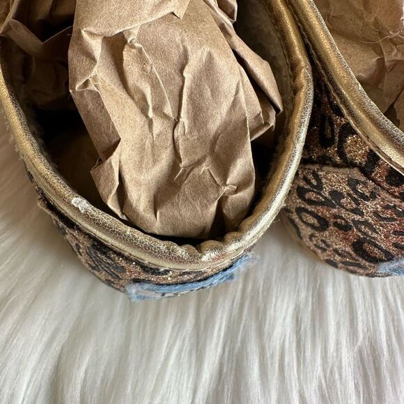 TOMS LEOPARD CHEETAH GLITTER GOLD BALLET FLAT SLIP On Shoes 4 - Picture 12 of 13